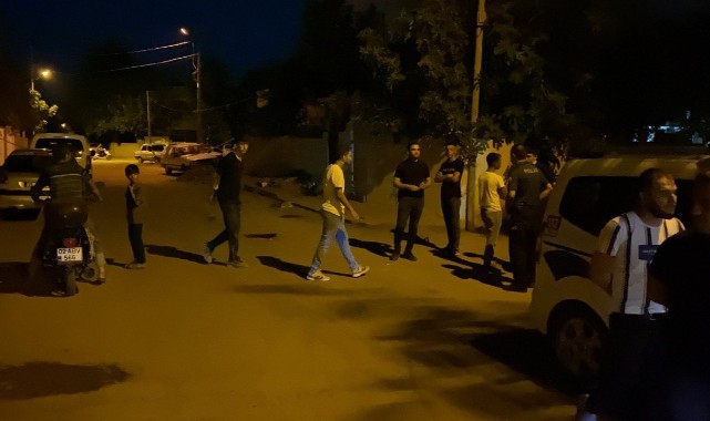 Sokak ortasında amcasını öldürdü
