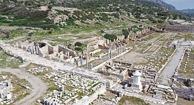 Urfa'daki tarihi yapılar gün yüzüne çıkıyor
