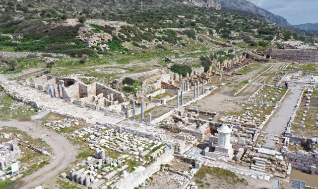 Urfa'daki tarihi yapılar gün yüzüne çıkıyor