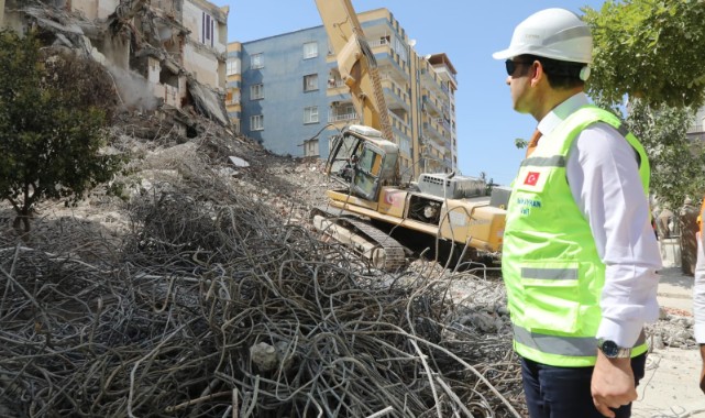 Vali Ayhan, yıkım çalışmaları hakkında bilgi verdi