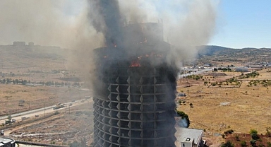 17 katlı bina alev alev yandı