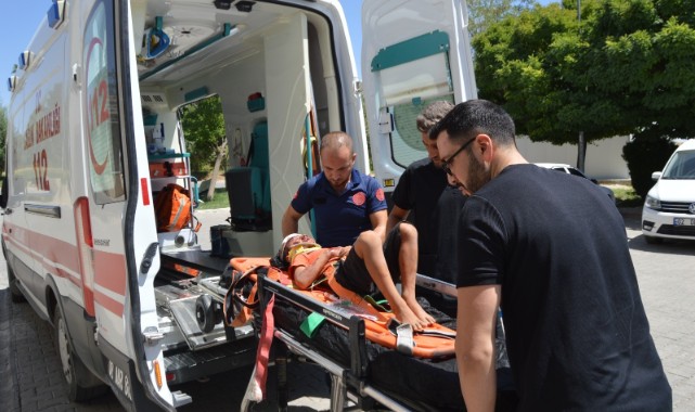 Adıyaman’da traktör devrildi: 8 yaralı