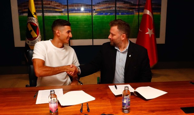 Fenerbahçe, Mert Müldür'ü kadrosuna kattı