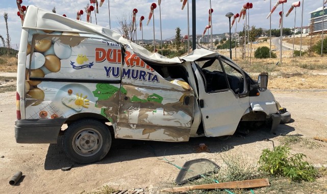 Kontrolden çıkan minibüs takla attı: 1 yaralı