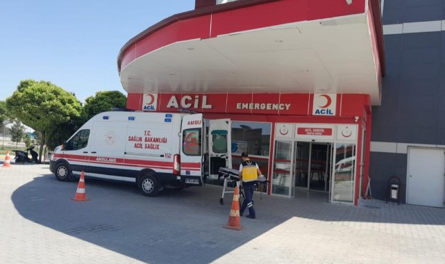 Motosiklet kazasında 4 kişi yaralandı