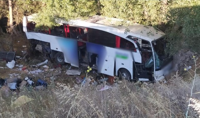 Otobüs kazasında hayatını kaybedenlerin kimlikleri belli oldu