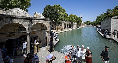 Şanlıurfa'da sıcak hava etkisini sürdürüyor
