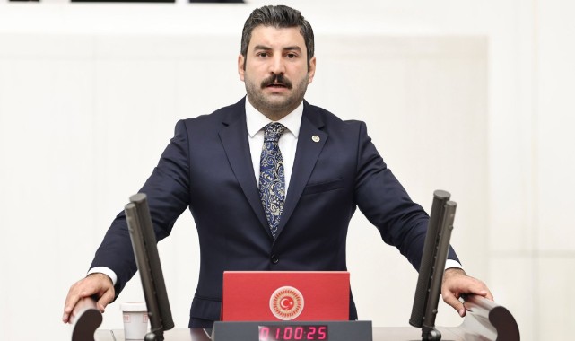 Şanlıurfa'daki uçak seferleri için Eyyüpoğlu düğmeye bastı