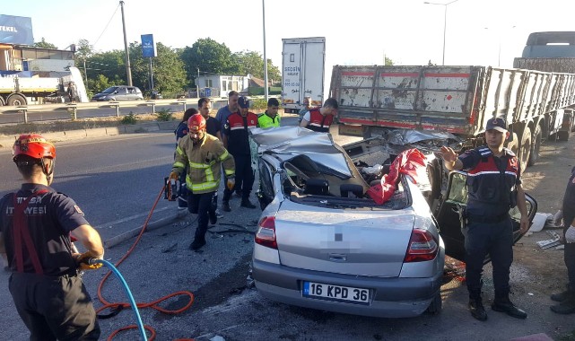  Tatilden dönüşü katliam gibi kaza! 4 ölü, 2 yaralı