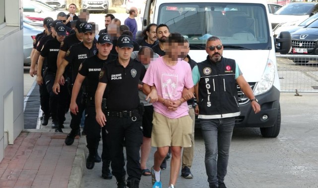 241 kilogram uyuşturucu ele geçirildi: 9 şüpheli adliyede
