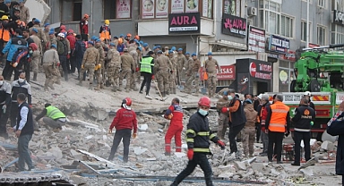 Bakan Özhaseki Şanlıurfa'daki depremzedelere müjdeyi verdi!