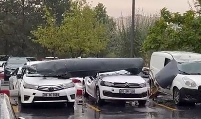 Başkente düşen uçak parçası panik yarattı