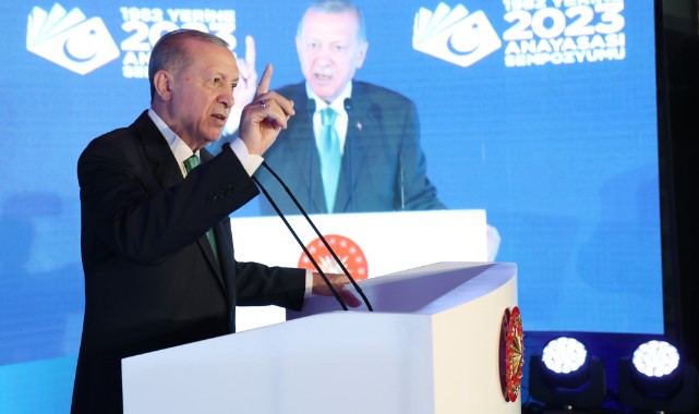 Cumhurbaşkanı Erdoğan yeni anayasa çağrısı yaptı
