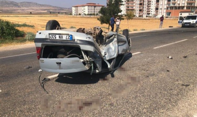 Gaziantep'te araçlar kafa kafaya çarpıştı: 4'ü ağır 7 yaralı