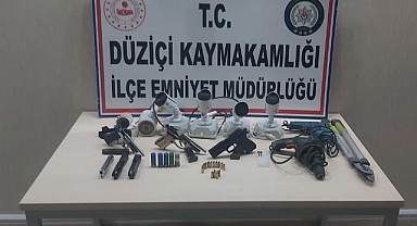 Güvenlik kamerasını çalan hırsızlar yakalandı