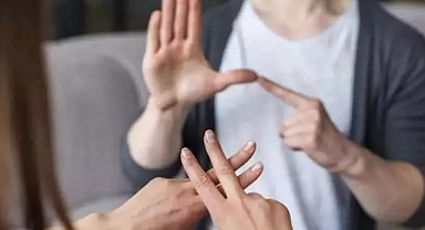 İşaret Dili Sözlüğü ’ne 4,5 milyon erişim sağlandı