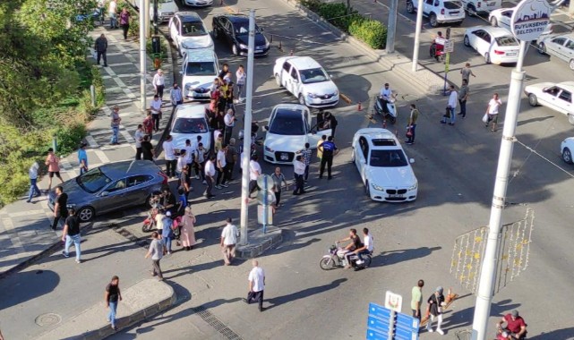 Şanlıurfa’nın işlek caddesinde kadın kavgası
