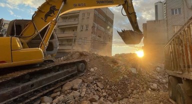 Deprem bölgesinde yıkım iptal davalarında süreç hızlanacak
