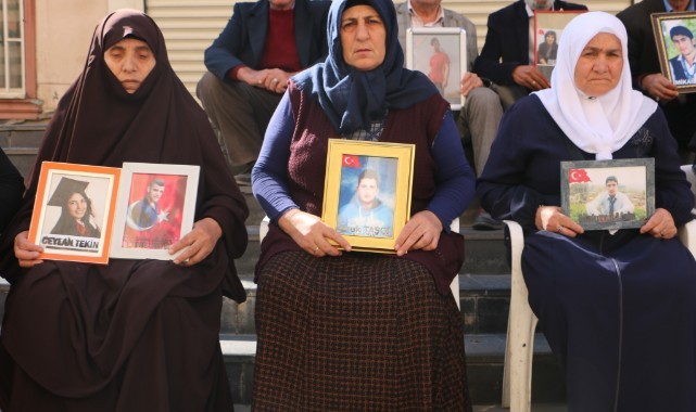 Diyarbakır annelerinin direnişi kararlılıkla sürüyor