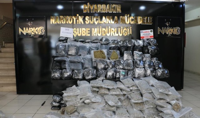 Diyarbakır’da bir araçta kilolarca skunk ele geçirildi