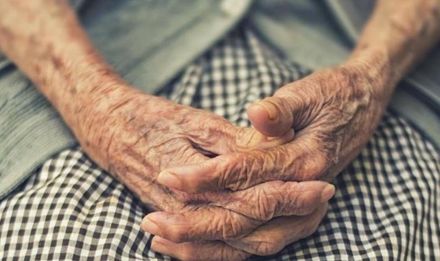 Emeklilerle verilecek 5 bin liranın detayları belli oldu
