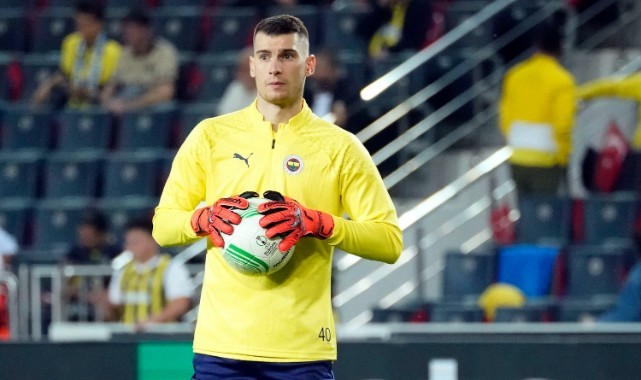 Livakovic, Letonya ve Ermenistan maçlarının aday kadrosunda