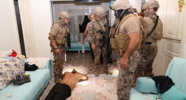 Mersin'de uyuşturucu satıcılarına operasyon: çok sayıda gözaltı