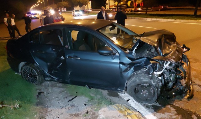 Samsun'da iki otomobil çarpıştı: 4 yaralı