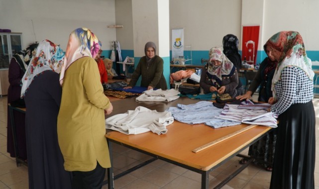 Süleymaniye’de kadınlar kurslara ilgi gösteriyor