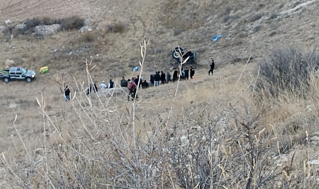 Traktör 400 metrelik uçurumdan uçtu: 1 ölü