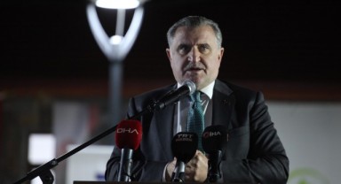 Bakan Bak'ın projeleri Urfalı gençleri ilgilendiriyor