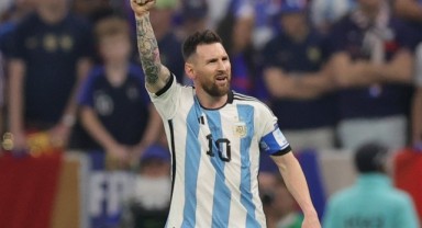 Yılın en iyi oyuncusu Lionel Messi