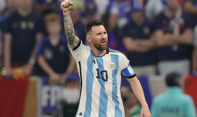 Yılın en iyi oyuncusu Lionel Messi