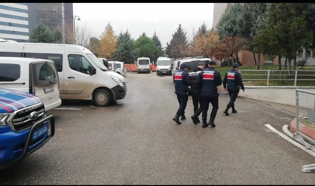 5 kişiyi dolandıran şahıs yakayı ele verdi