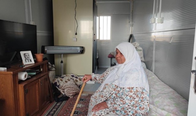 Adıyaman’da yaşlı kadın konteynerde karanlıkta kaldı