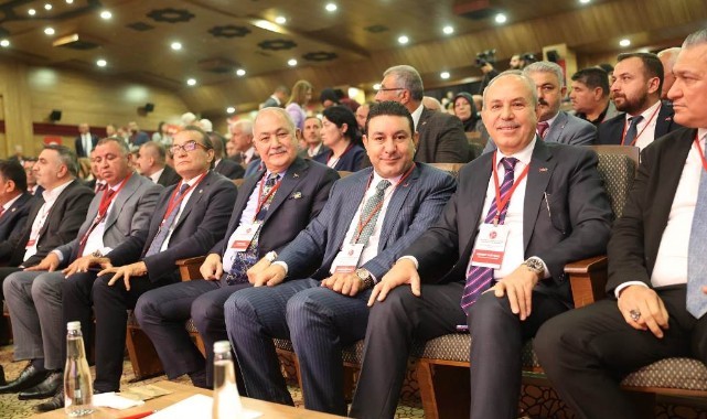 Başkan Özyavuz ve yönetimi MHP’nin Gaziantep'teki toplantısına katıldı