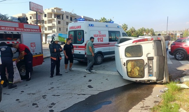Cip ile çarpışan hafif ticari araç devrildi: 1 yaralı