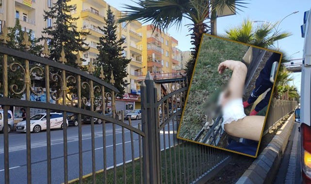 Demir korkuluk gencin koluna saplandı