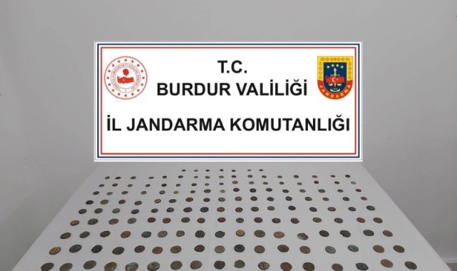 Jandarmadan kaçakçılık operasyonu: 5 şüpheli tutuklandı