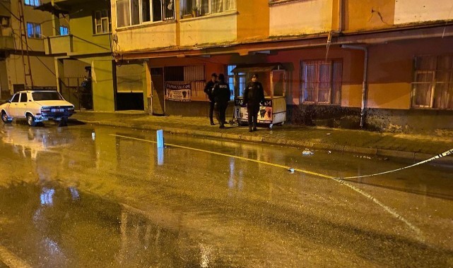 Kavgayı izleyen genci “Ne bakıyorsun?” diyerek vurdu