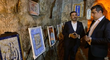 Kızılkoyun Nekropol’ünde Ebru Sergisi