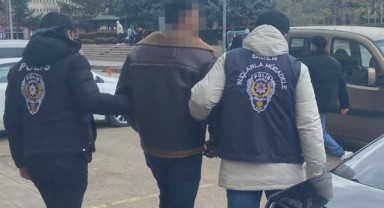 Kredi kartlarını kiraya vererek dolandırıcılık yaptı!
