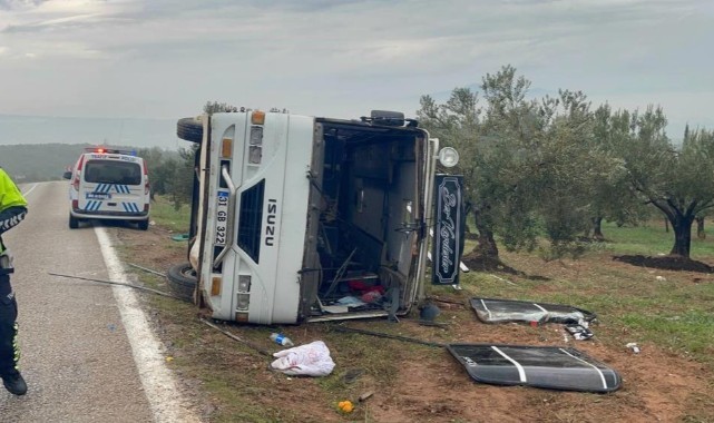 Osmaniye'de minibüs kaza yaptı: yaralılar var