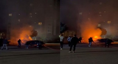 Park halindeki lüks otomobil alevlere teslim oldu