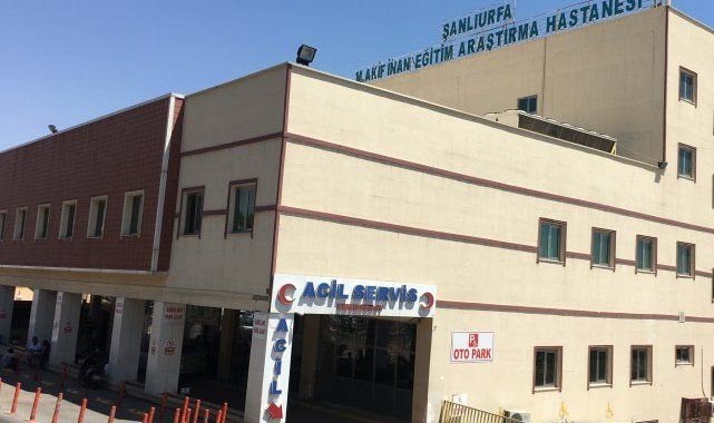 Şanlıurfa'da otomobil ile tır çarpıştı! 5 kişi yaralandı