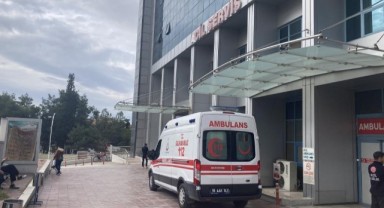 Tadilat yaparken çatıdan düşen işçi hayatını kaybetti