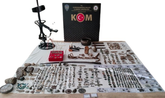 Tarihi eser kaçakçılığı operasyonu! Çok sayıda eser ele geçirildi