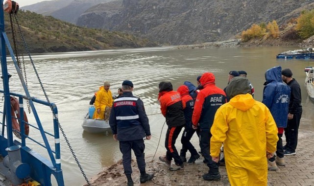 Uçurumdan düşen vatandaş saatler sonra kurtarıldı