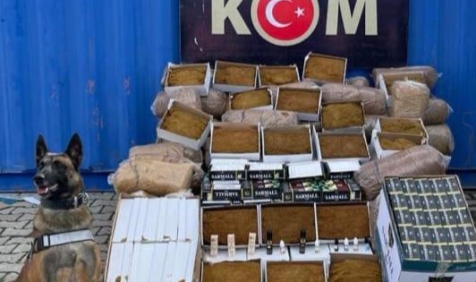 Van’da gümrük kaçağı eşya yakalandı