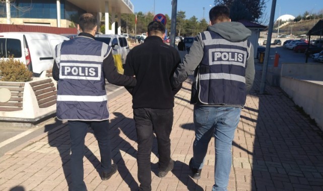 26 yıl kesinleşmiş hapis cezası bulunan 3 zanlı tutuklandı
